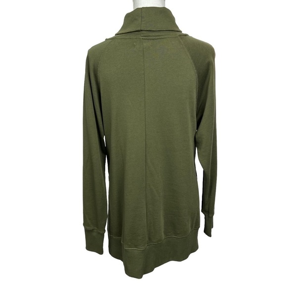 MAURICES Women’s Pullover Turtleneck Top Sz Small “Sweatshirt Like” Army Green - Picture 4 of 11